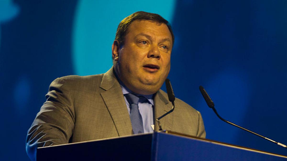 oligarhul mihail fridman plange nu poate trai 2 500 lire luna mancare acasa