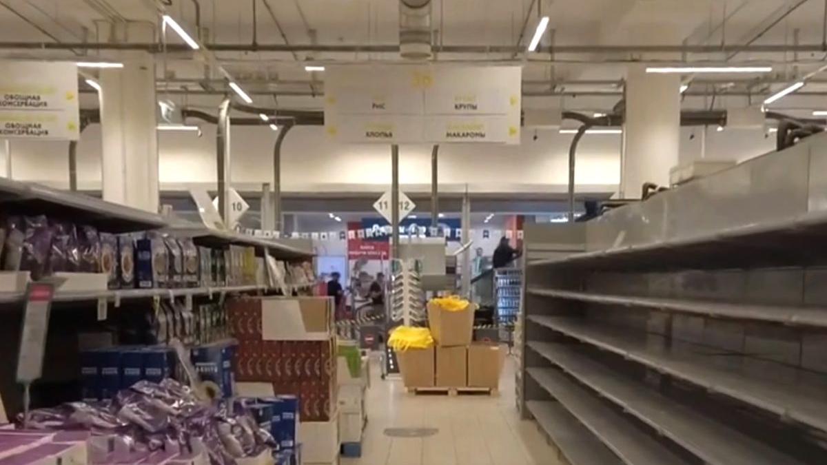 rafturi goale preturi uriase magazine alimentare rusia