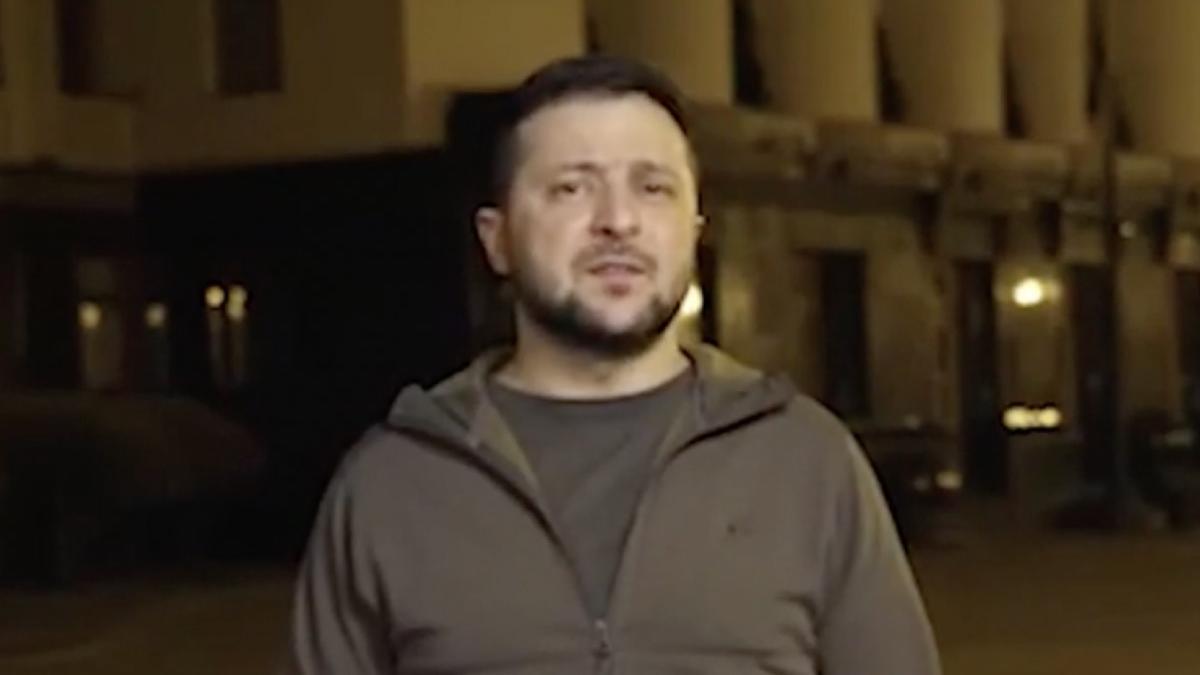 volodimir zelenski soldati rusi retragere nord mine case echipamente morti