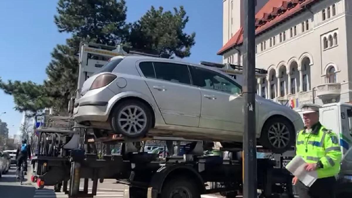 masini blocheaza trotuare sector 1 ridicate amenda soferi parcheaza neregulamentar