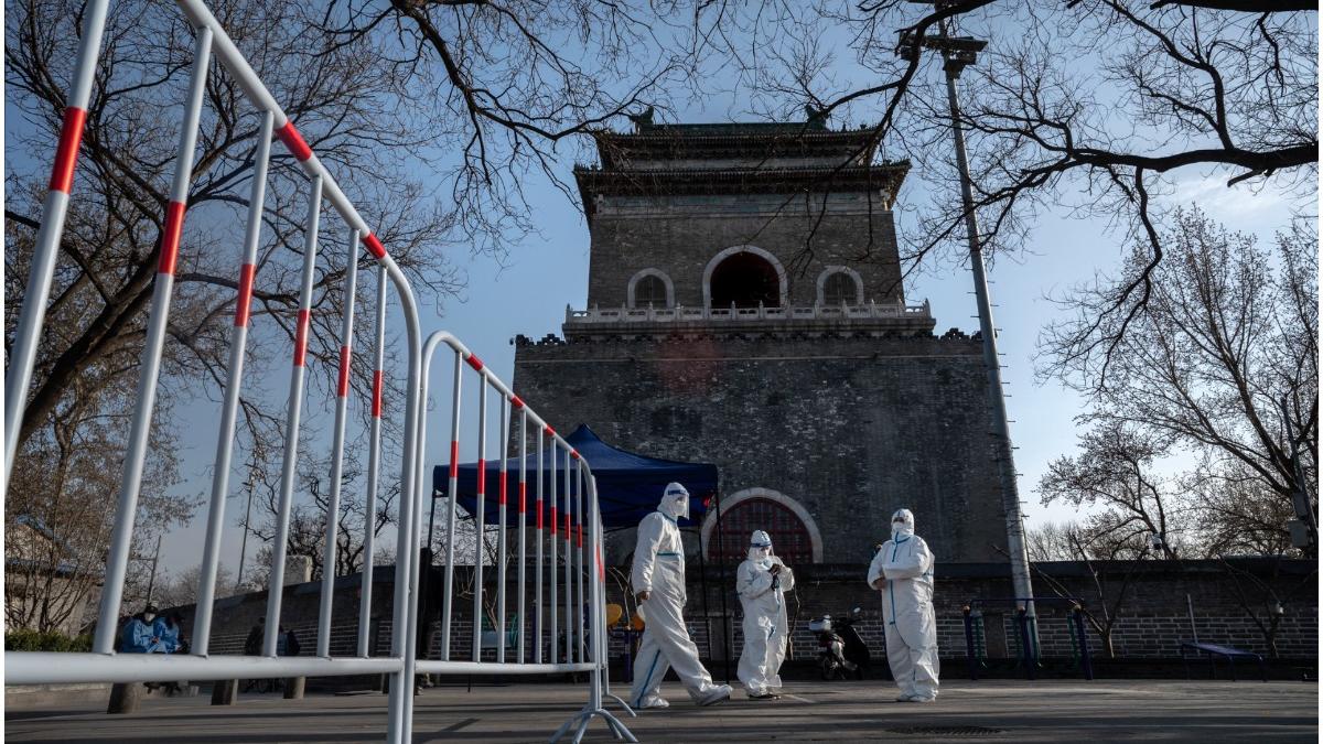 locuitori shanghai avertizati cantec ferestre