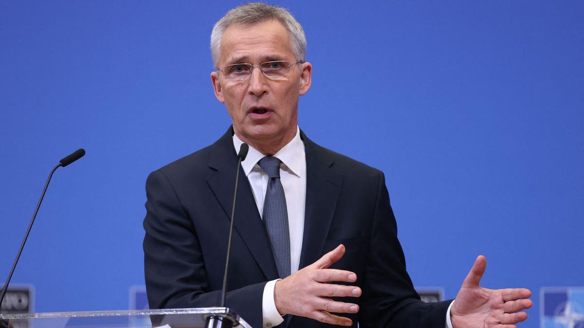 Secretarul General al NATO, Jens Stoltenberg: "Suntem gata să furnizăm mai multe arme Ucrainei" | Cu cât războiul durează mai mult, cu atât crește riscul unei escaladări 