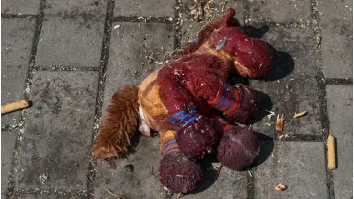 chirurg ucrainean jucarii explozibil