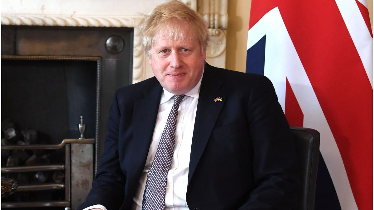 boris johnson amendat petreceri pandemie sediu guvern britanic