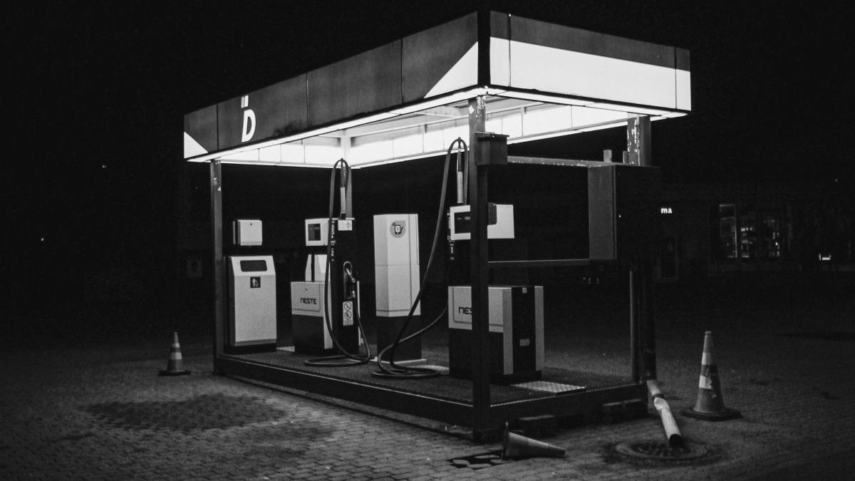 pret benzina motorina 12 aprilie 2022