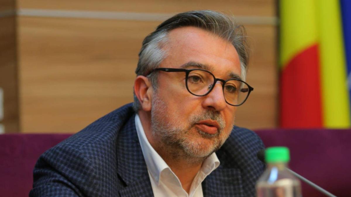 ministrul culturii lucian romascanu casa demetriad