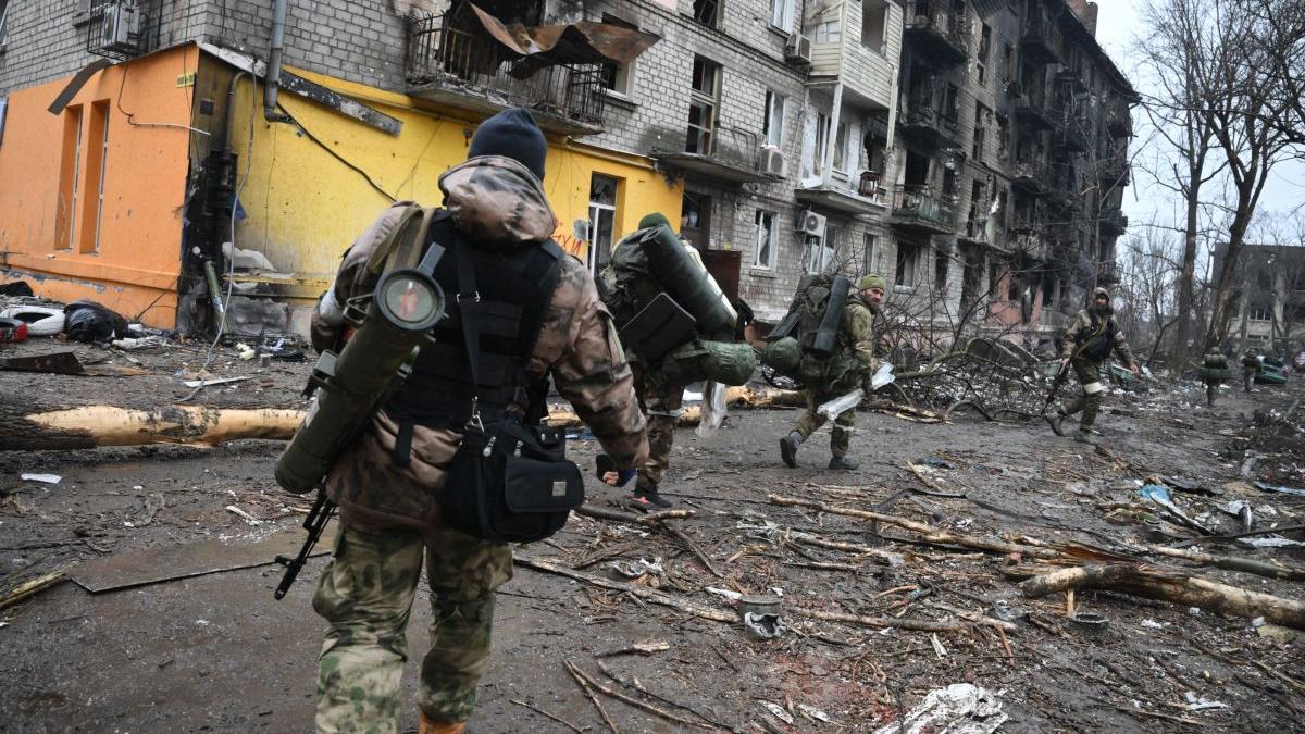 capitulare puscasi marini mariupol rusia serghei orlov