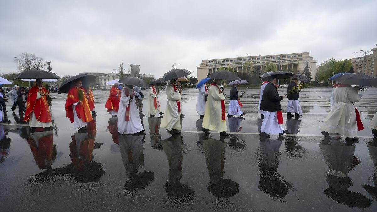 director anm elena mateescu vreme florii paste