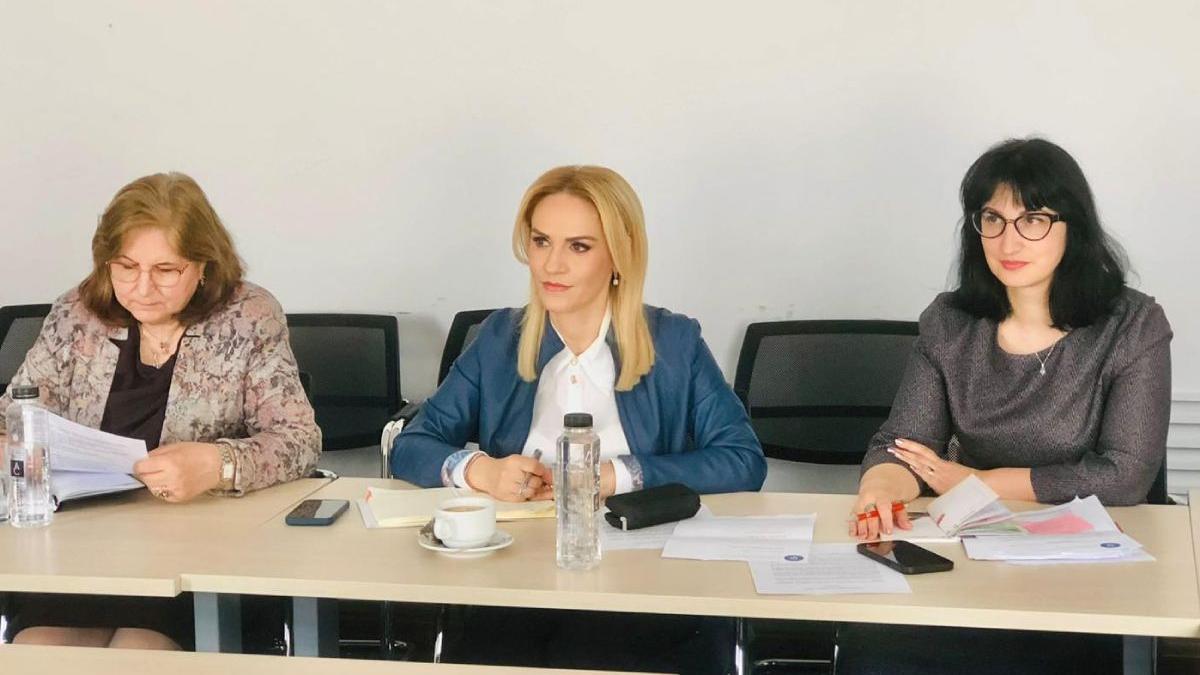 gabriela firea ministrul familiei tabere copii romani strainatate reluate