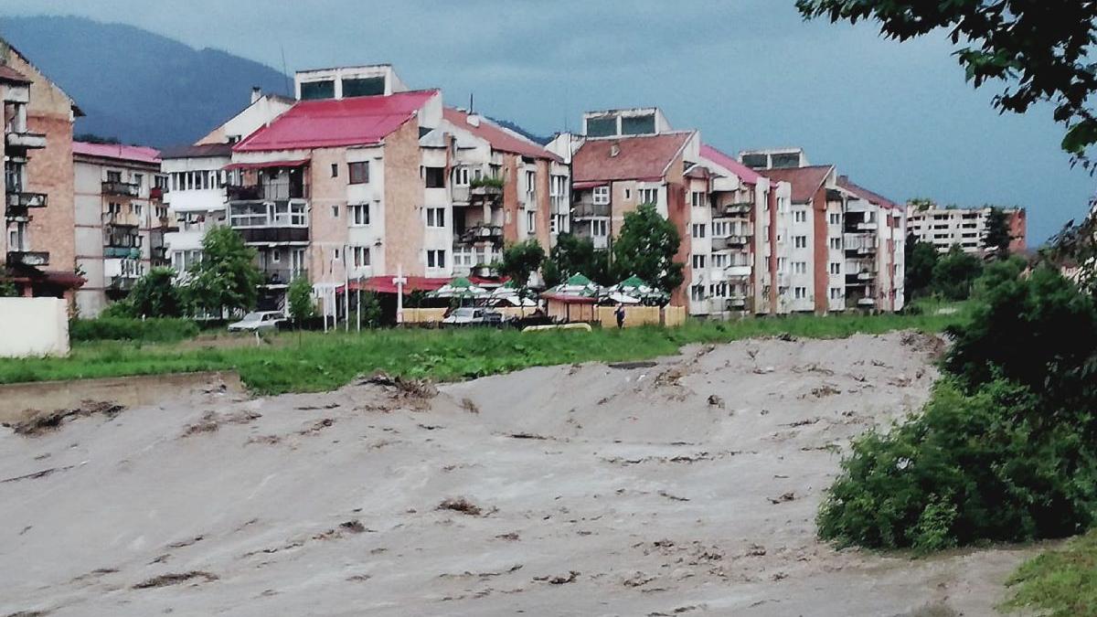 avertizare meteo anm ploi vreme rece vant puternic 48 de ore