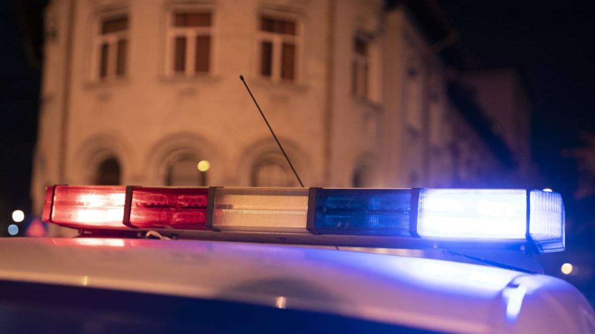 sofer drogat fara permis fuga politisti capitala 15 focuri arma trase