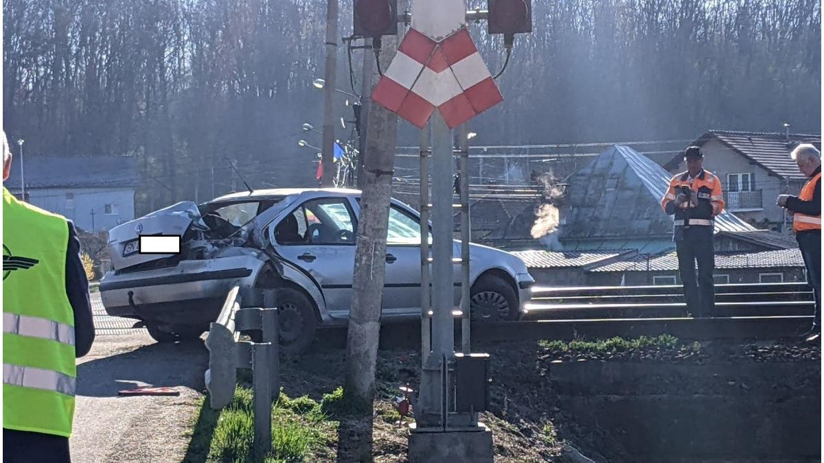 accident masina tren bistrita
