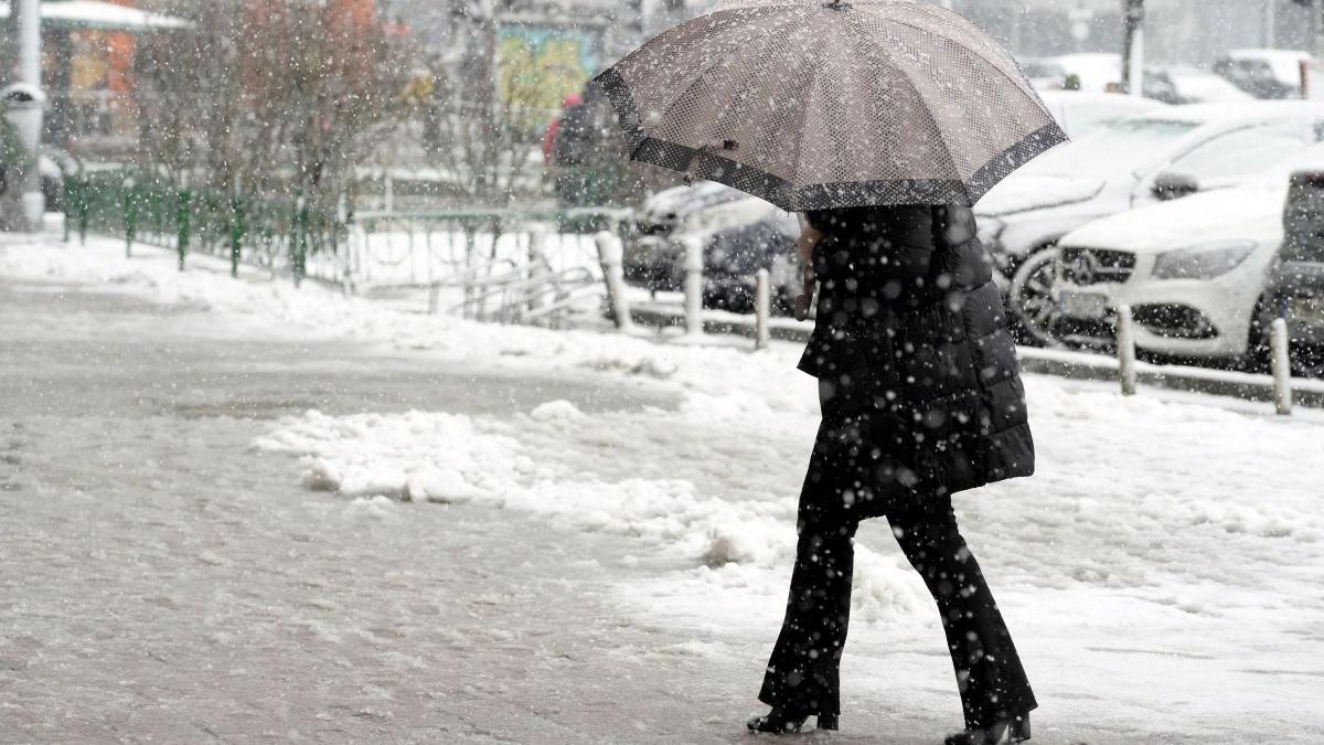 informare meteo vreme rece ninsori 18 20 aprilie 2022