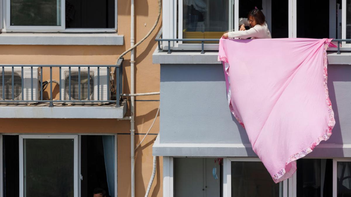 oameni vecini covid mute bloc parasc autoritati shanghai