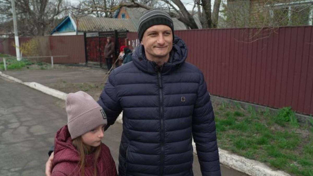 marturii ucrainean prizonier rusi legat camp minat inchis magazie