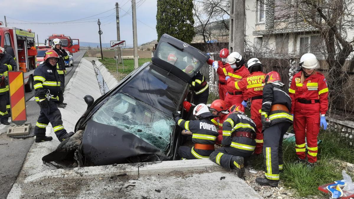 accident grav judetul mures cerghid sofer cap pod