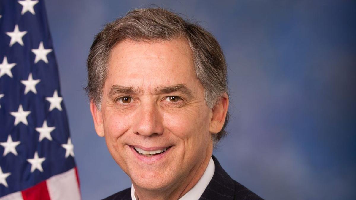 romania french hill partidul republican arnaksas embargo total petrol gaze rusia agresiune ucraina