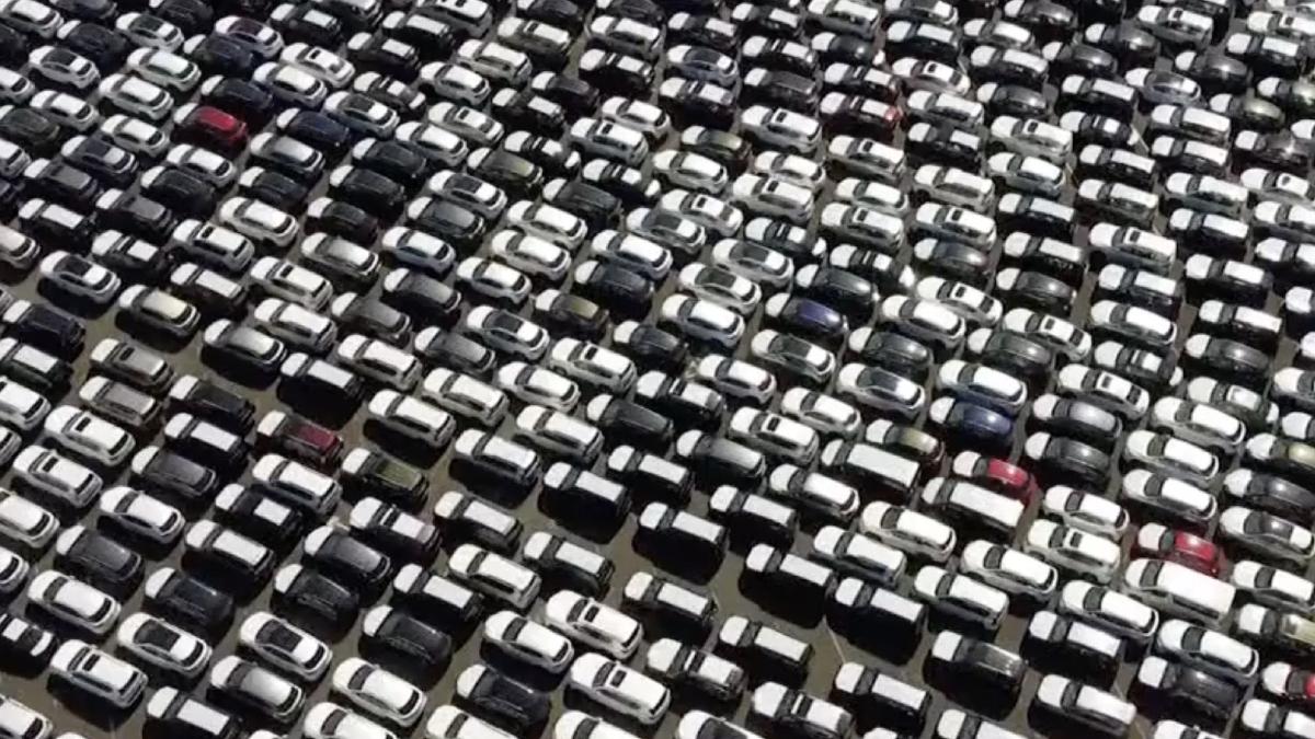 mii masini lux blocate port belgia sanctiuni impotriva moscova