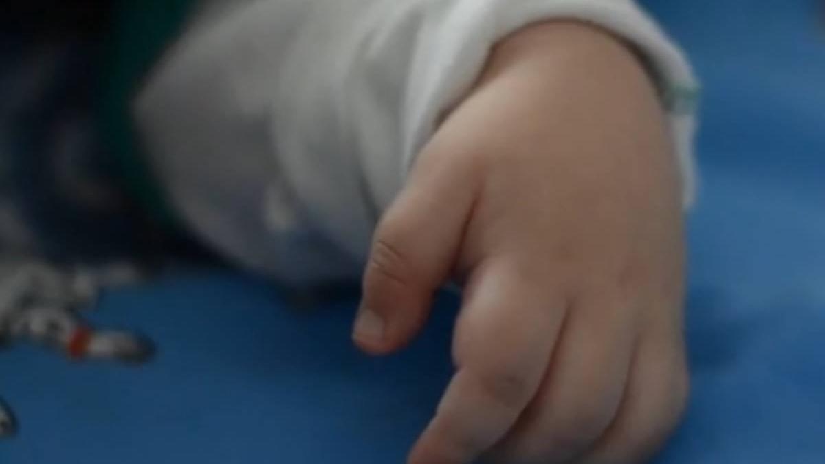 fetita 5 ani suspecta noua hepatita dependenta tratament stare primul pacient romania diagnostic