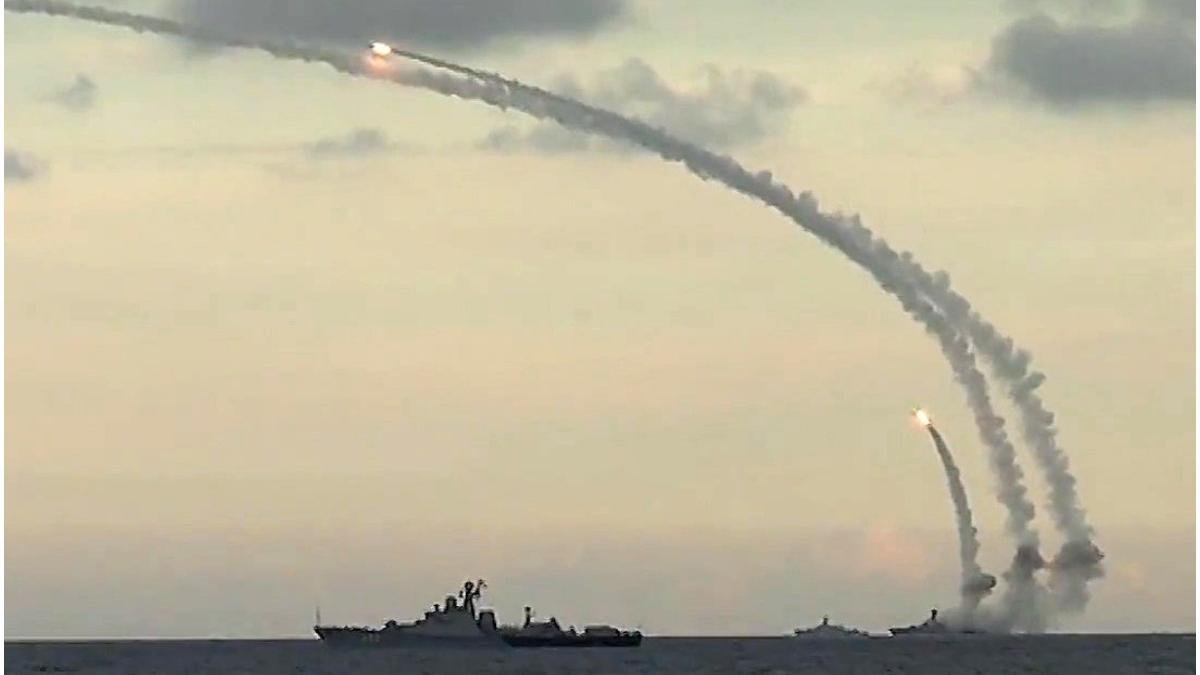 rusia anunta ca a distrus un transport mare de arme occidentale la zaporojie