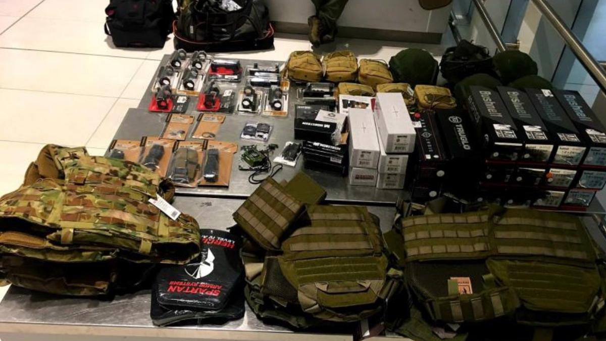 barbat dubla cetatenie venea in romania prins armament aeroport chisinau