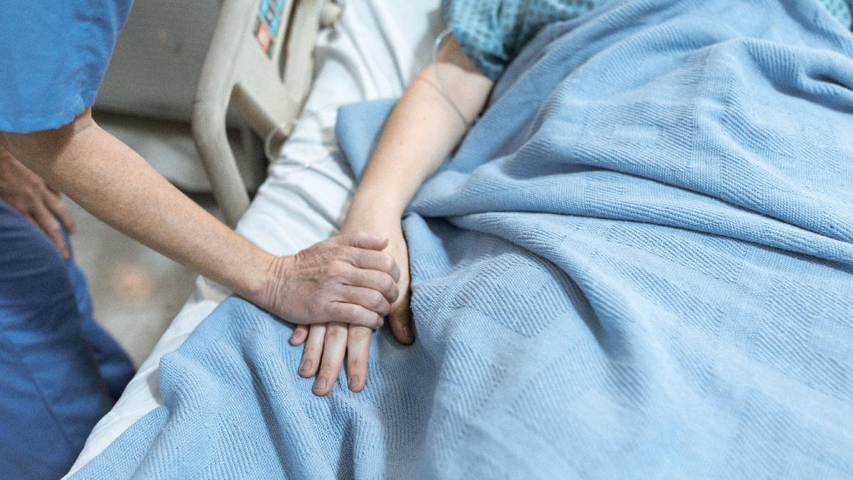 fetita de 5 ani cu hepatita misterioasa primeste maine un nou ficat ce diagnostic i au pus medicii