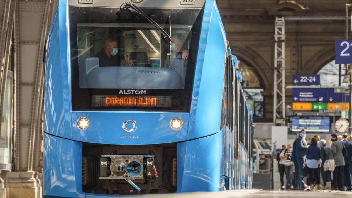 romania cumpara trnuri hidrogen