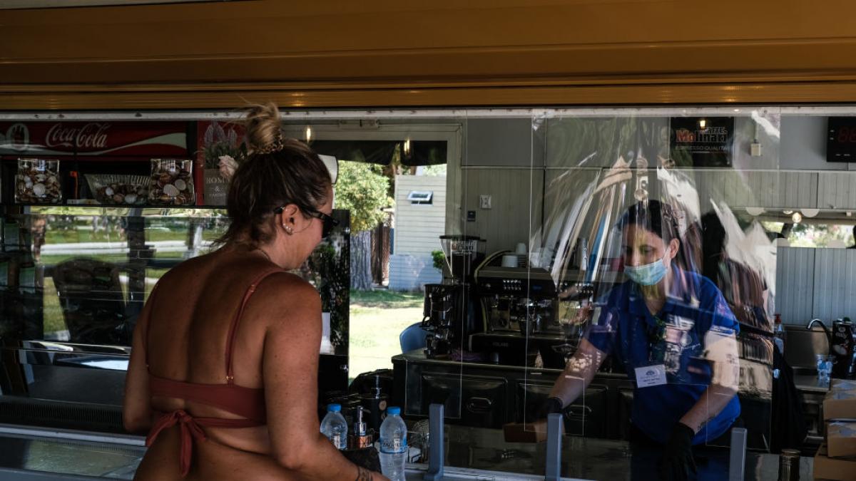 preturile surprindere turisti romani grecia costa salata greceasca