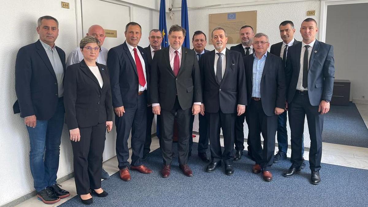 angajati servicii ambulanta coordonare ministerul sanatatii