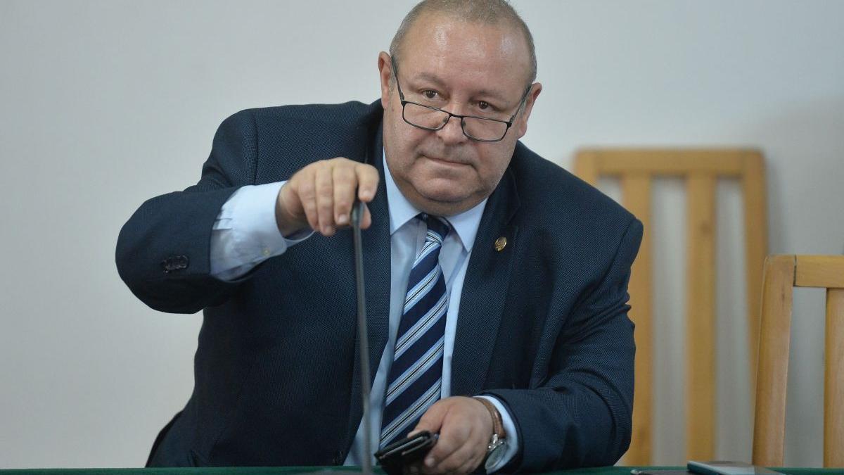 daniel fenechiu corectie o luna eliminare pensii speciale