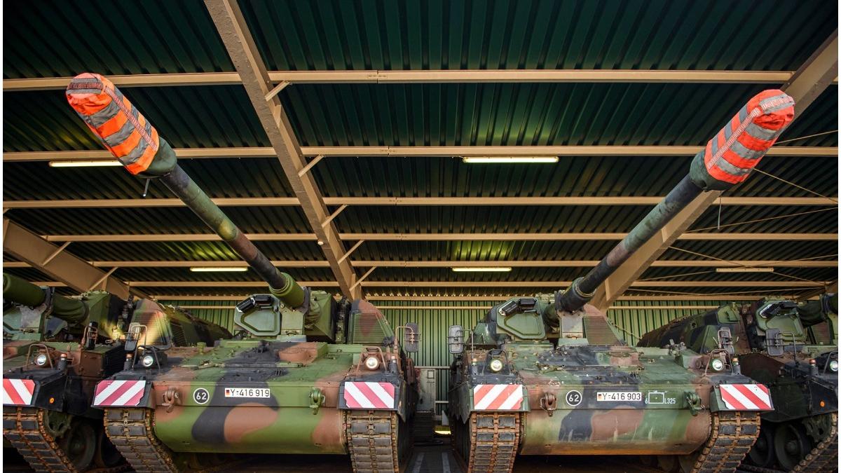 germania va furniza ucrainei obuziere autopropulsate si va antrena soldatii