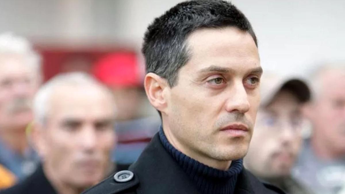 fratele lui radu mazare dat in urmarire nationala