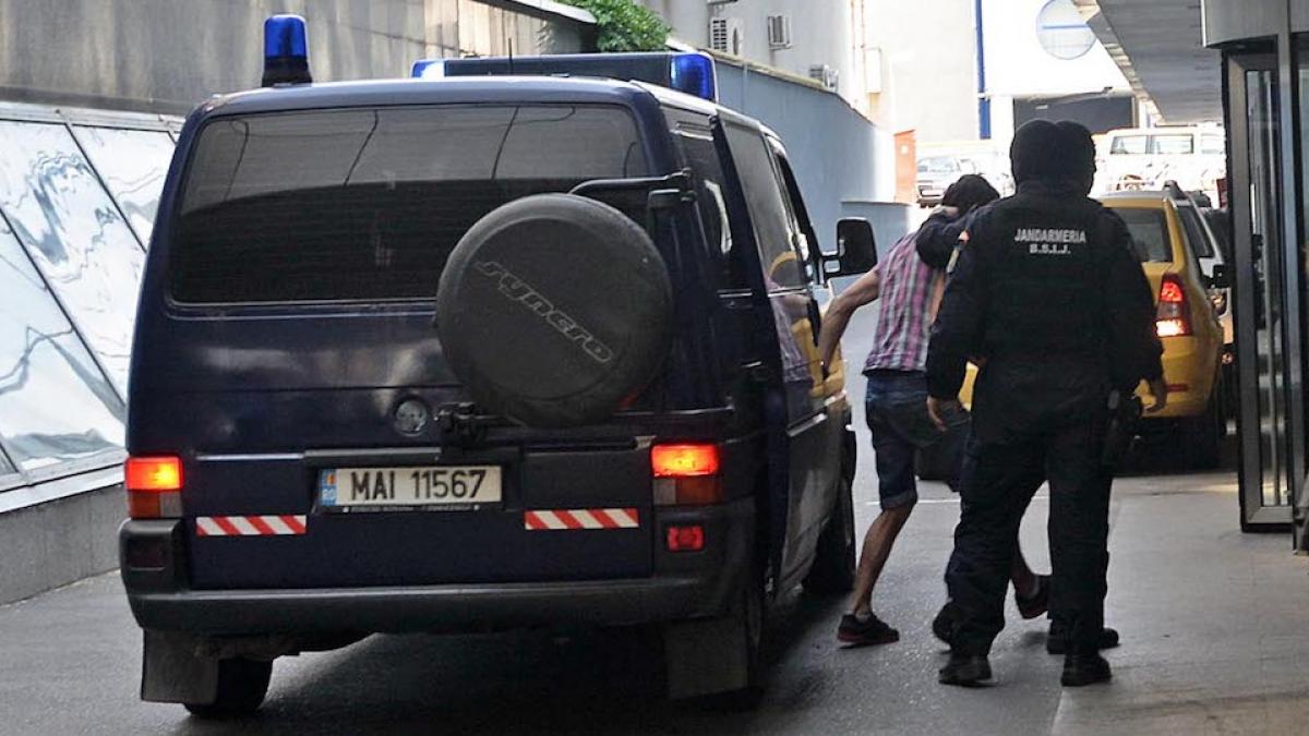 tineri furat 275 000 lei casa sibiu