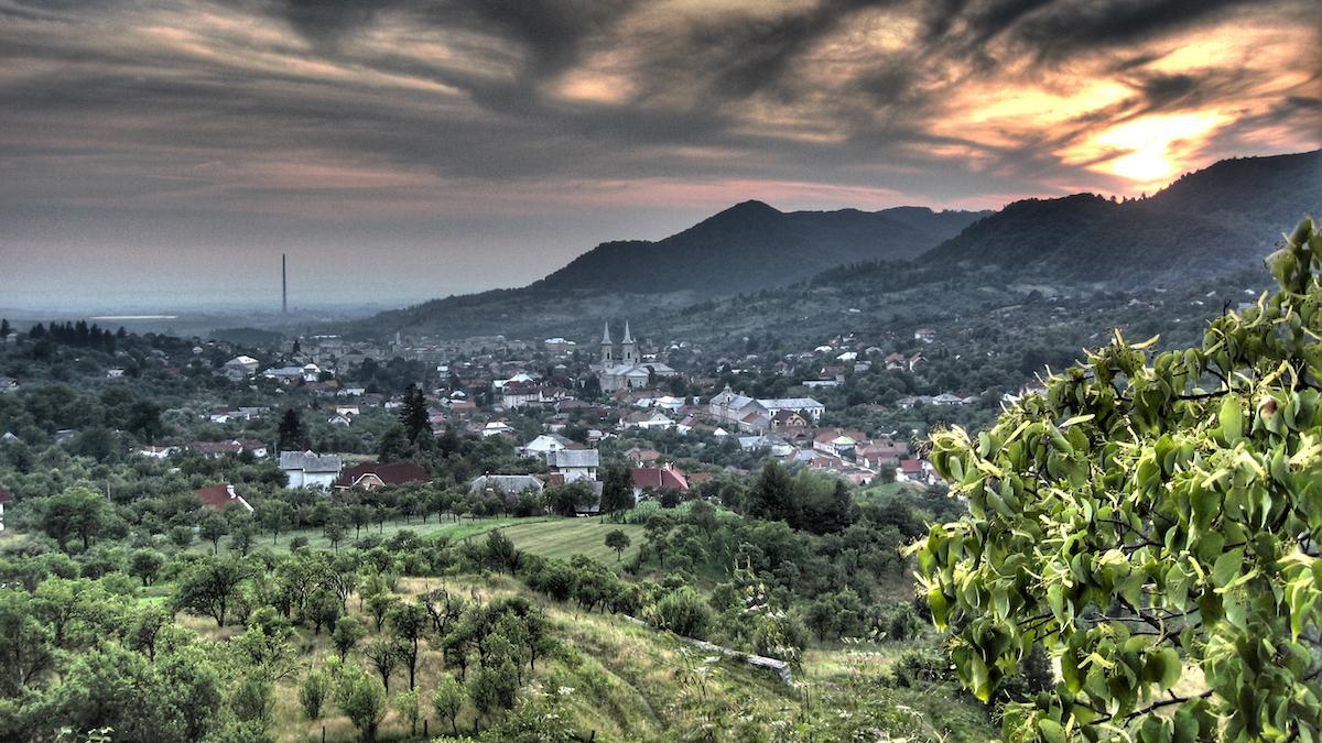 oras romania aur strazi mergi gasesti