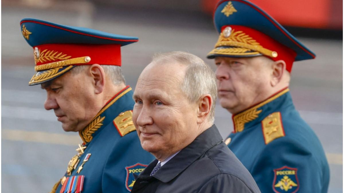 vladimir putin demitere comandanti top esecuri militare anunt marea britanie