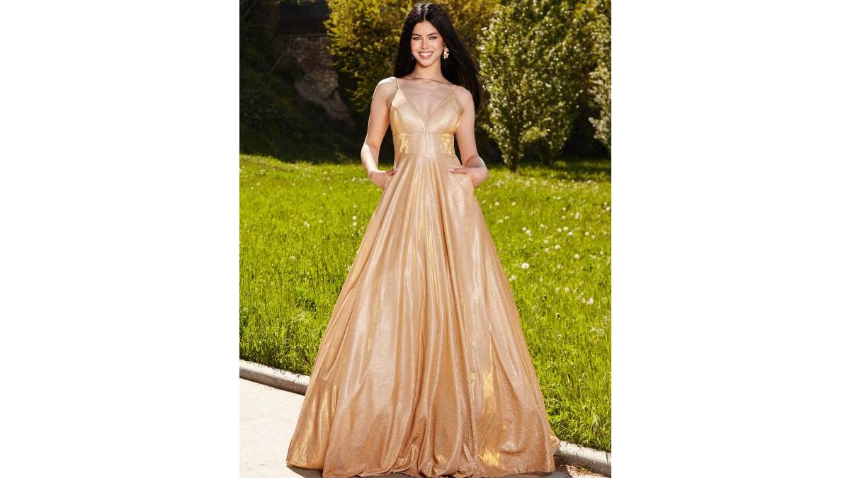 cum sa te imbraci potrivit pentru o nunta