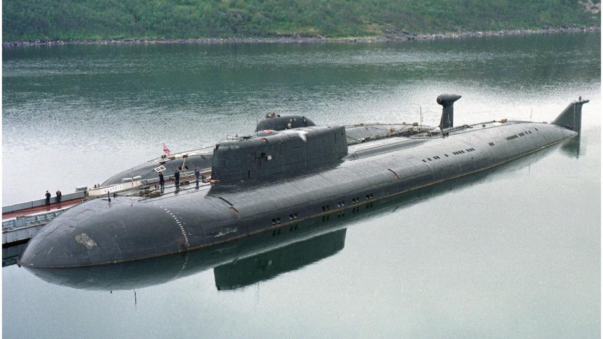 rusia submarina marea neagra rachete