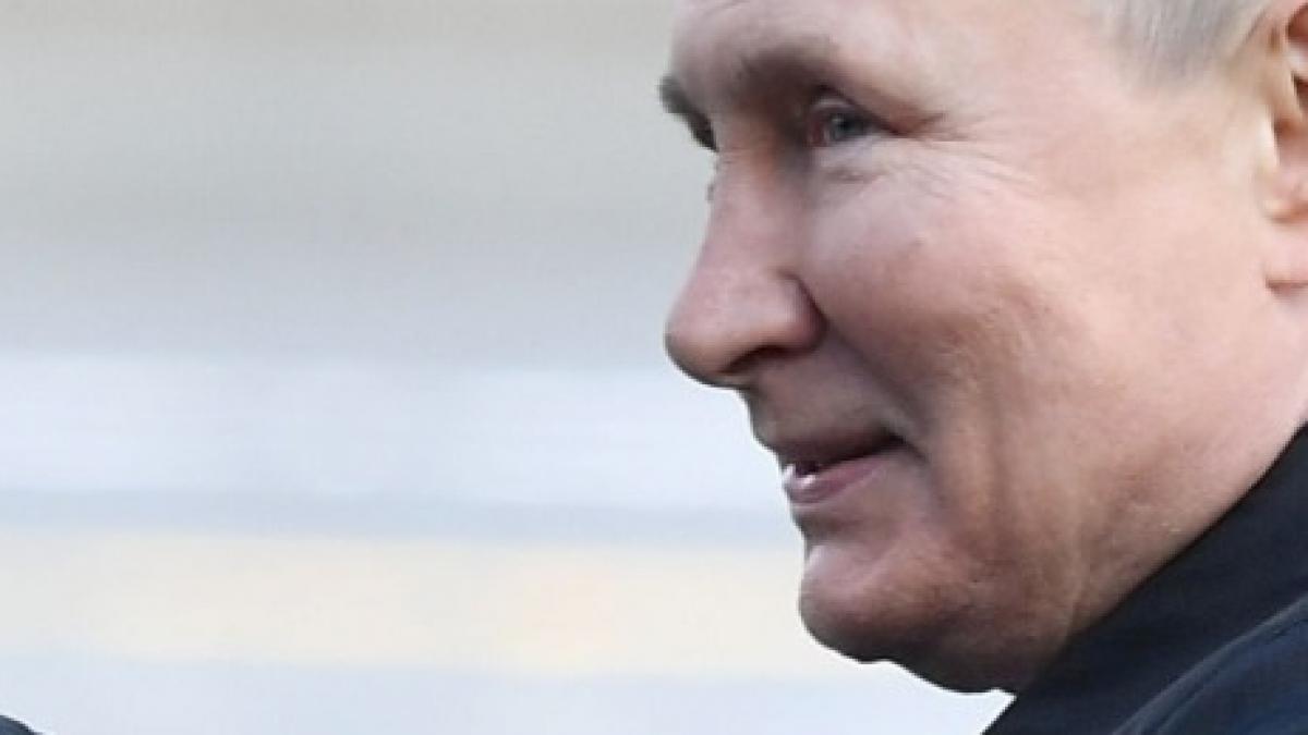 vladimir putin interventie chirurgicala cancer