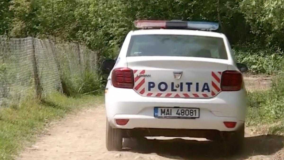 cadavru copil ascuns tata cusca caine alocatie maramures