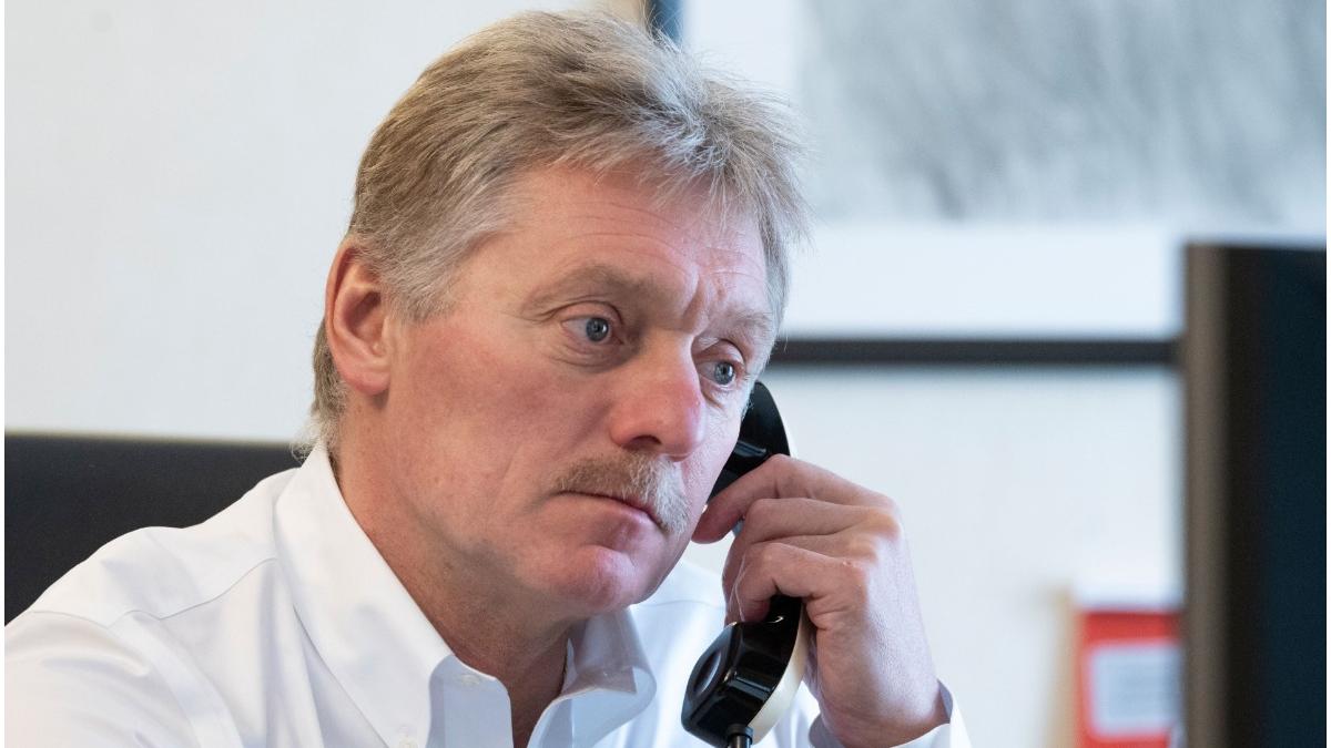 kremlin diplomat demisie putin putere