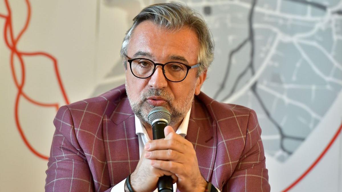 lucian romascanu ministrul culturii monumente istorice vizitate o data in viata