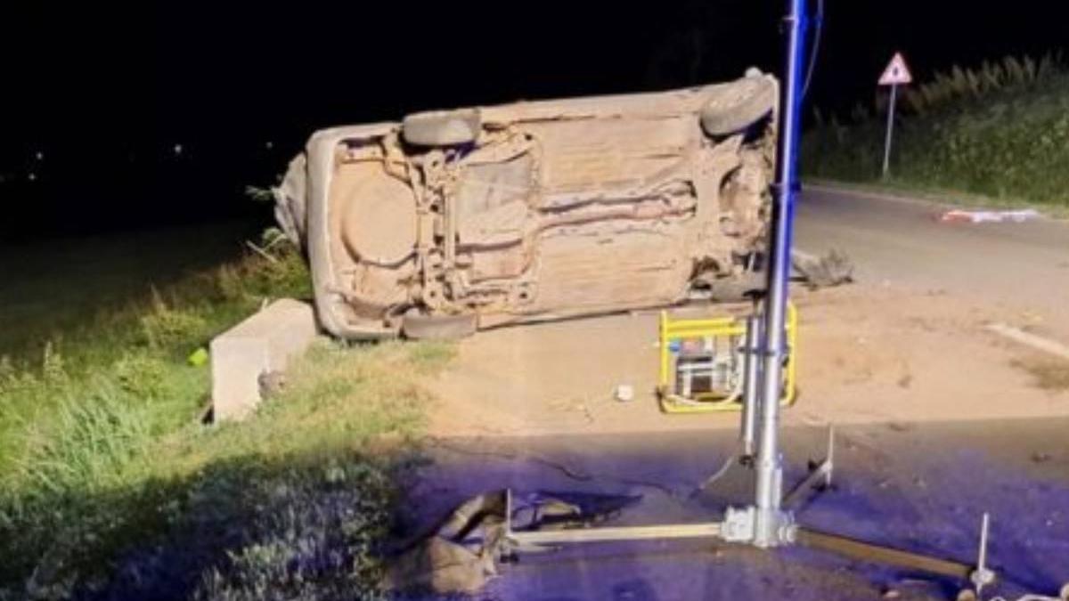 minor furat masina parinti plecat drum patru prieteni spital masina rasturnat satu mare