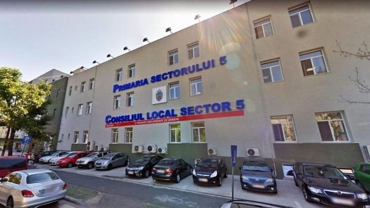 perchezitii primarie sector 5 acuzatii abuz serviciu delapidare evaziune fiscala