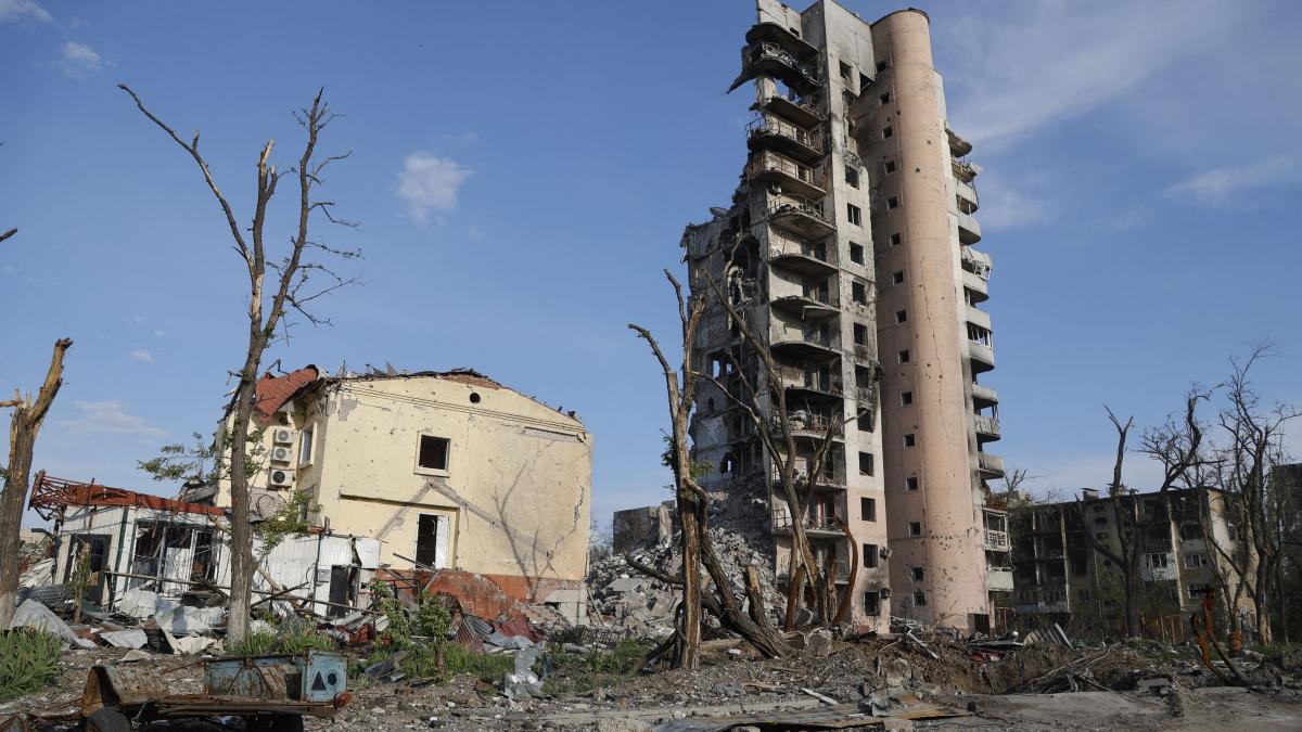 Bilanțul deceselor din Mariupol se ridică la 22.000 de persoane. Consilier local: "Este acum un oraș al fantomelor"