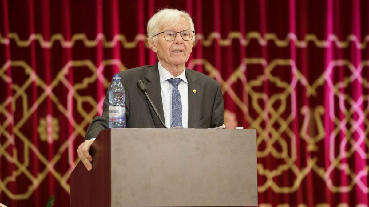 lucian romascanu ministrul culturii profesorul eugen simion