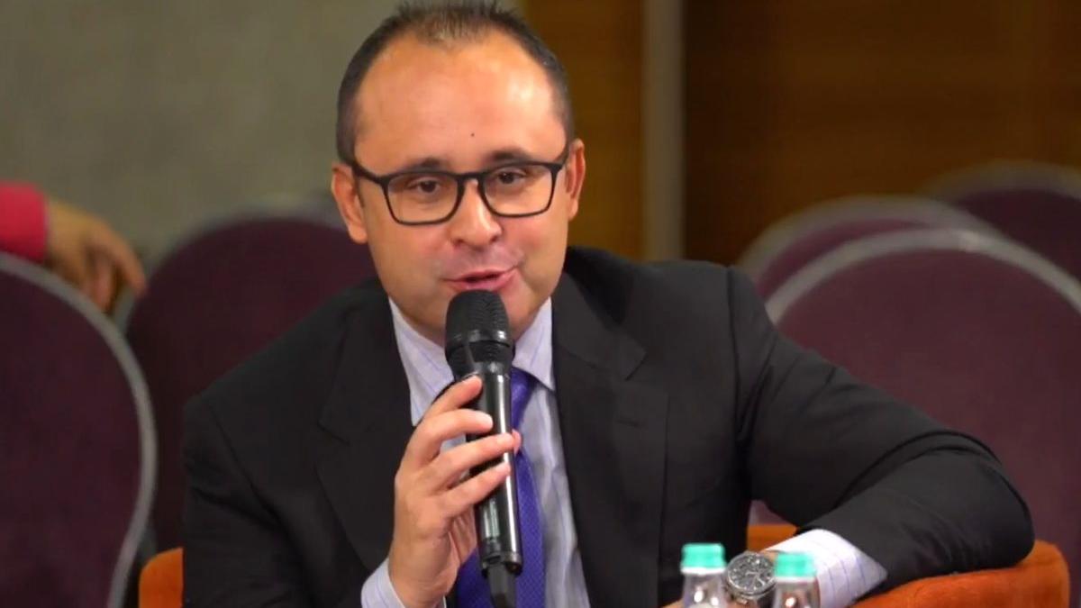 europarlamentar cristian busoi conferinta romania inteligenta