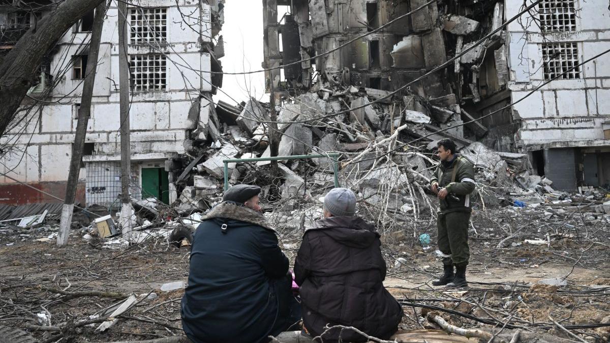 cadavre civili mariupol rusi groapa gunoi