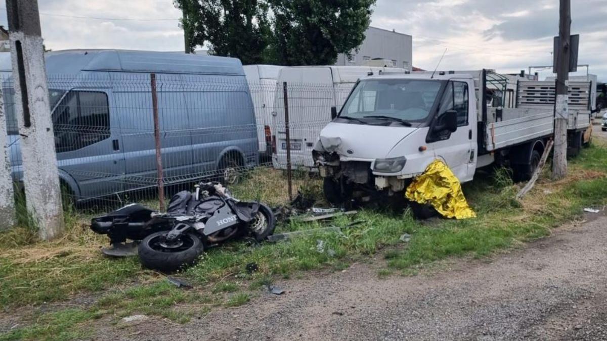 moarte motociclist arad accident sanleani