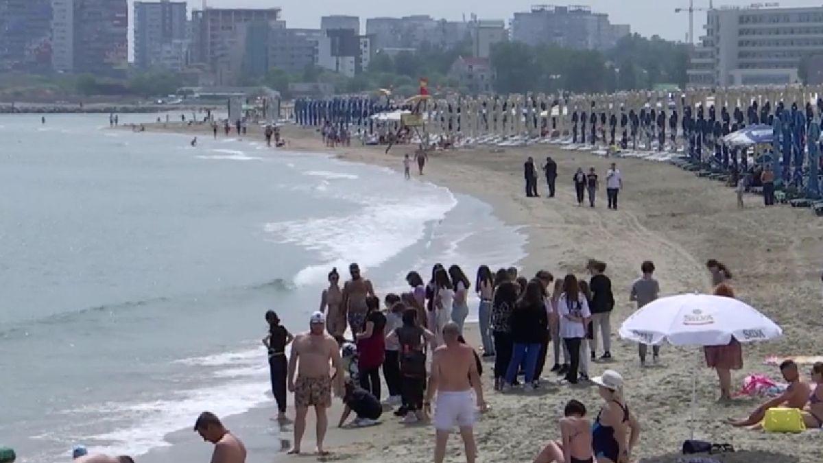 romani bani vacante litoral cost sejur mare 2022