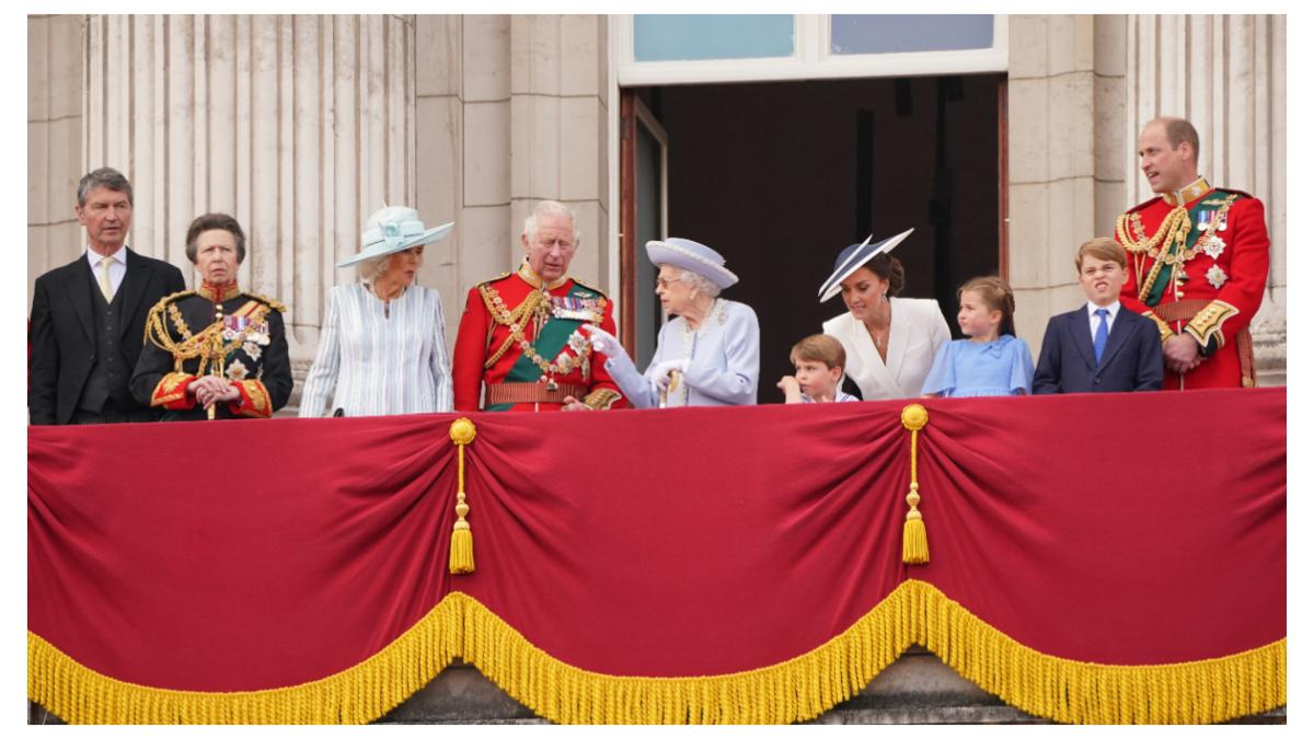 ceremonii fastuoase la londra regina elisabeta 70 de ani de domnie